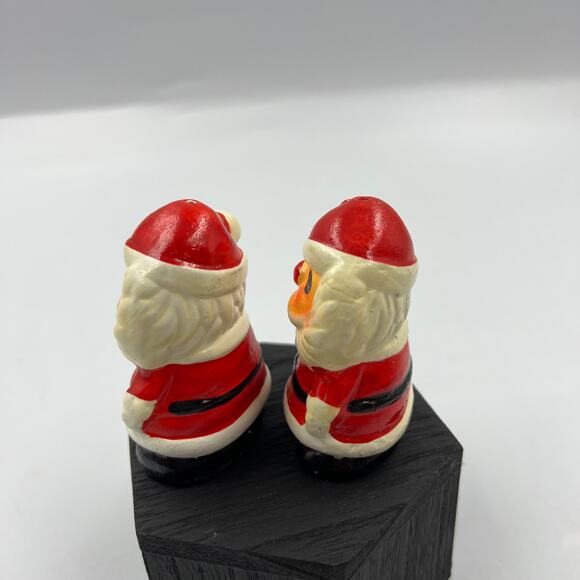 Vintage Mini Salt Shakers Winking Santa Claus Ceramic WDW Figurines Christmas - Picture 7 of 9